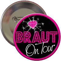 JGA-Button mit Braut on Tour-Motiv