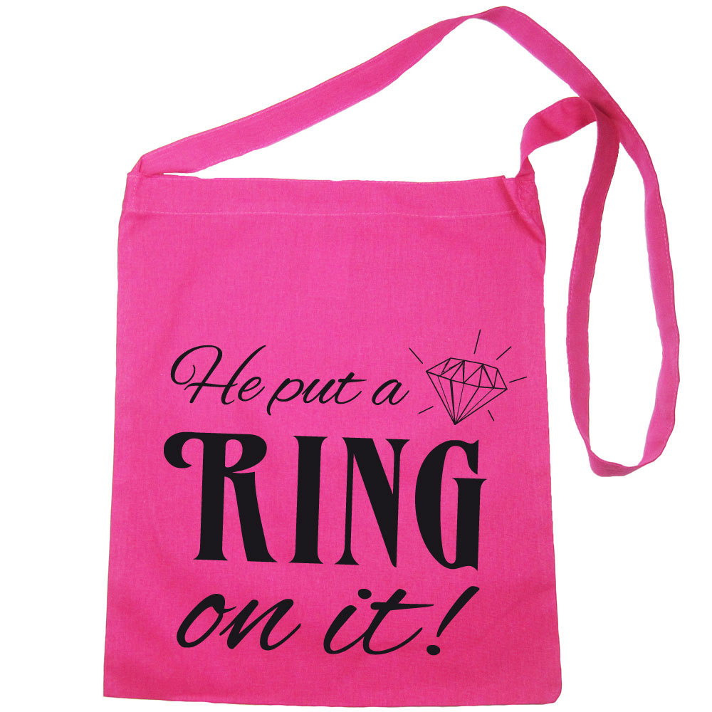 JGA-Tasche mit "He put a Ring on it"-Schriftzug