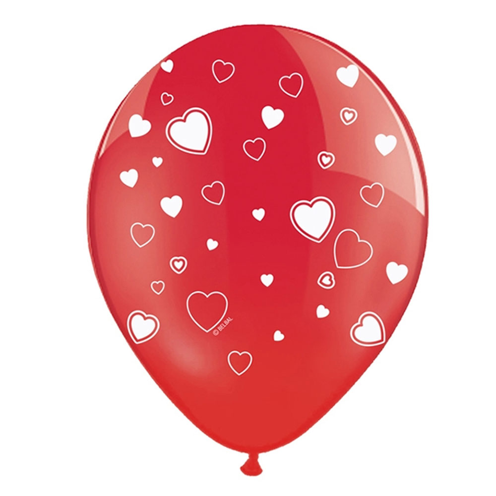 Roter Luftballon mit weißen Herzmotiven